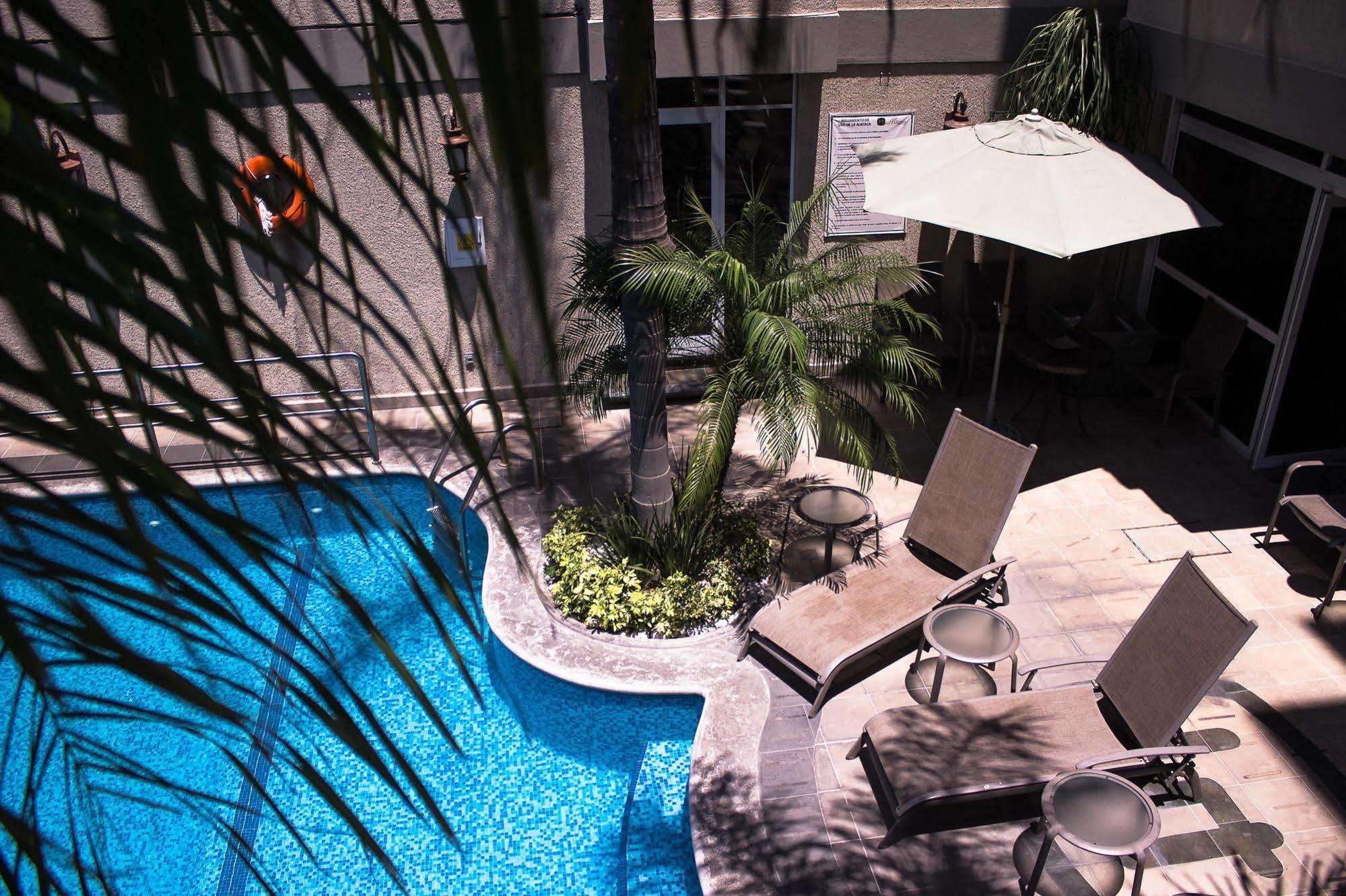 Hotel Aliana Salamanca Exterior photo