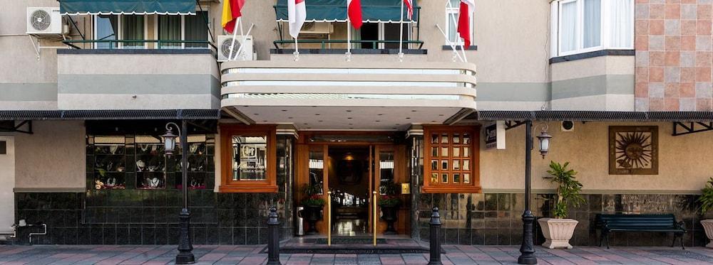 Hotel Aliana Salamanca Exterior photo